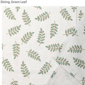Green Leaf Patterned Tablecloth